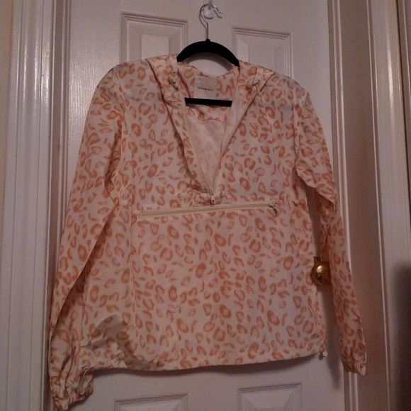 Thread & Supply Leopard Print Windbreaker S NWOT - Picture 2 of 6